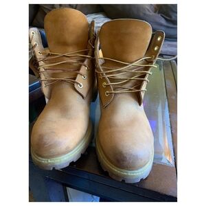 8 oz Sneaker Cleaner | Revive Your Shoes Today!